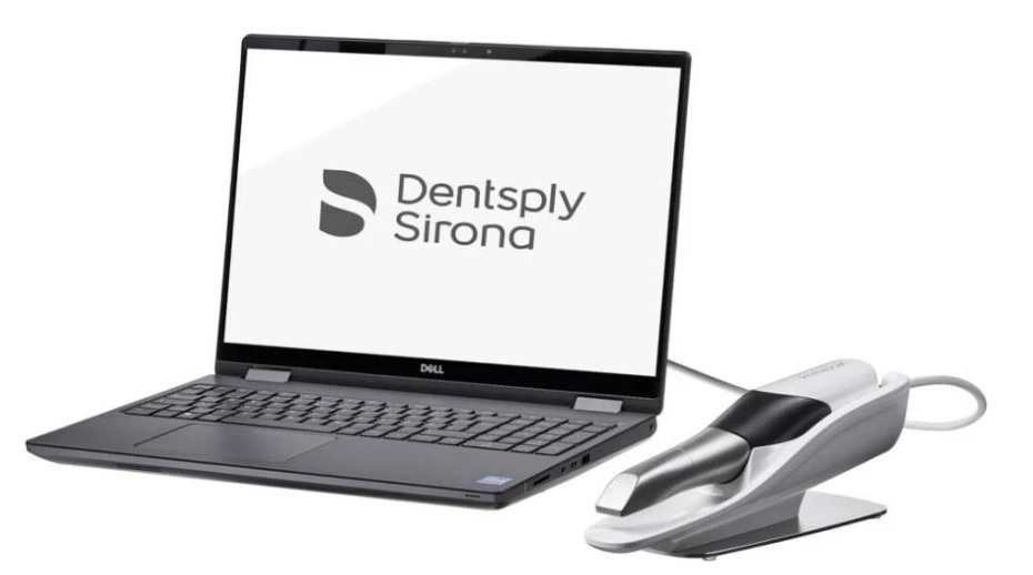 Scanner intraoral Dentsply Sirona Primescan Connect em configuração com computador portátil