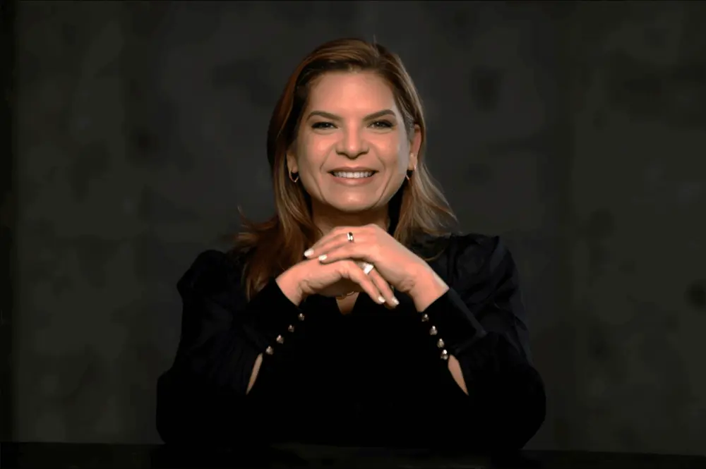Dra. Janaína Braga, diretora clínica da JB, OMD 08099